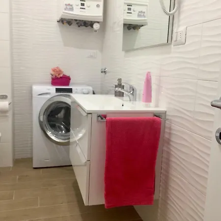 Temporary House De' Giudei Appartement