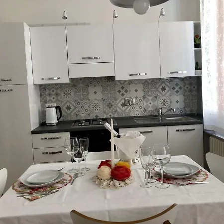 Temporary House De' Giudei * Bologne