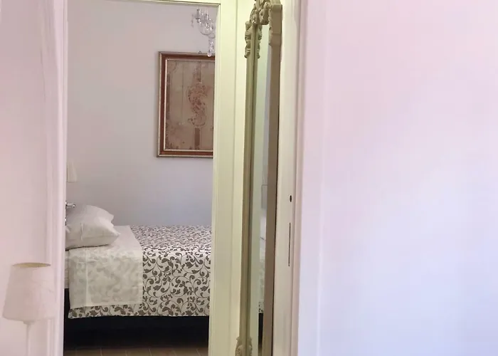 Temporary House De' Giudei ボローニャ